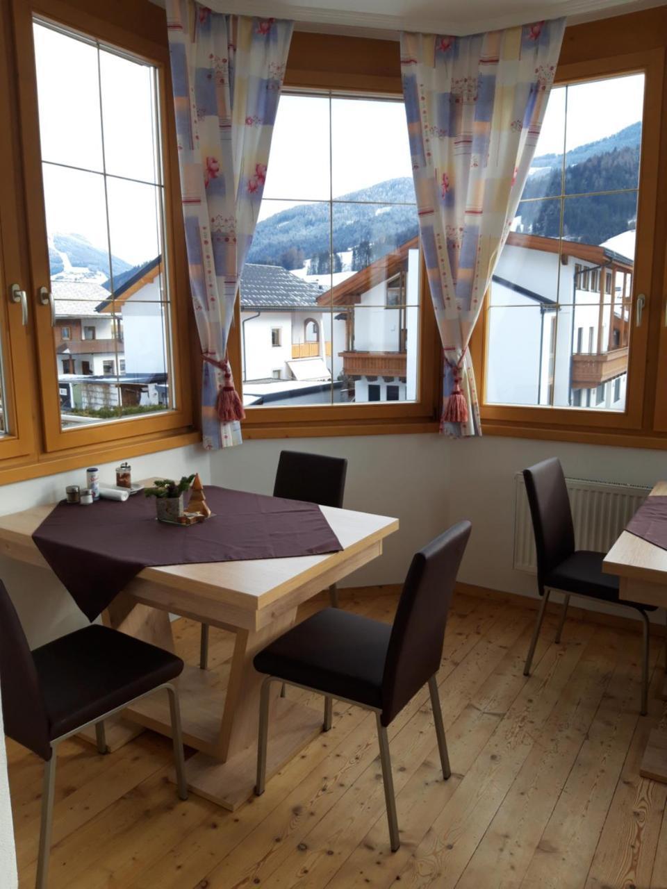 Haus Arnold - Privatzimmer Und Ferienwohnungen Sillian Extérieur photo