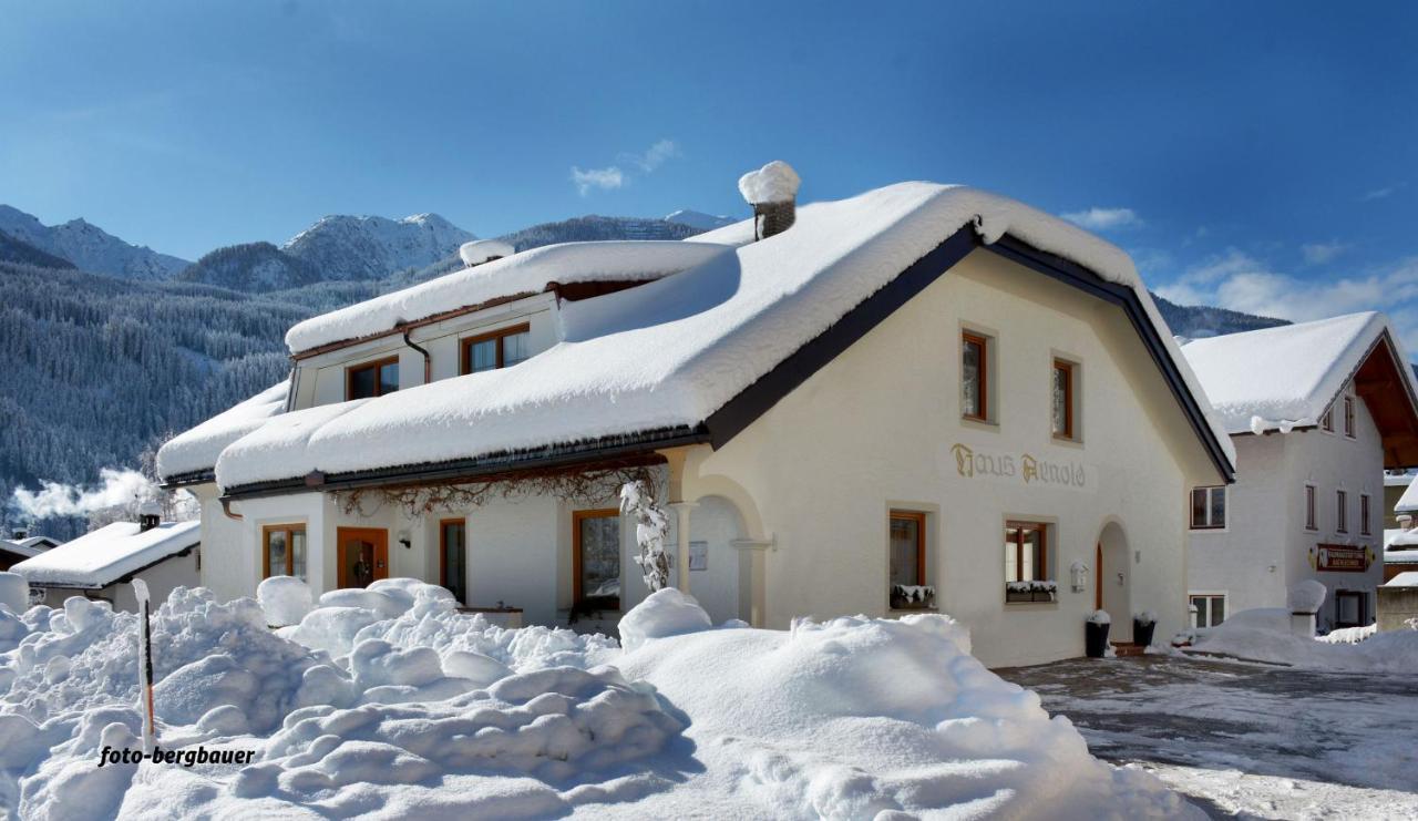 Haus Arnold - Privatzimmer Und Ferienwohnungen Sillian Extérieur photo